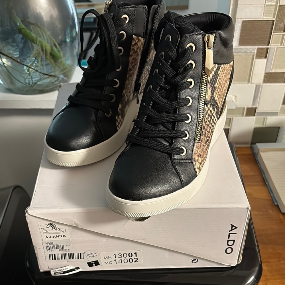 Aldo Black and Tan Ankle Boots
